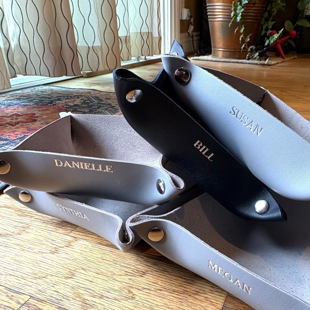 Leather Rivet Valet Catchall Tray - Picture 12 of 12